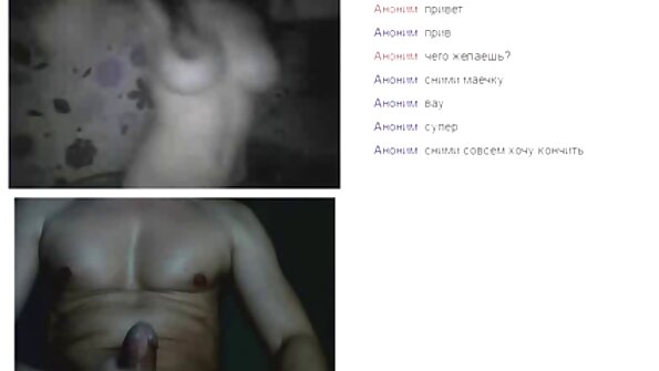 Kaksi nuorta ja viattoman näköistä tyttöä ovat itse asiassa likaisia ​​lezoja