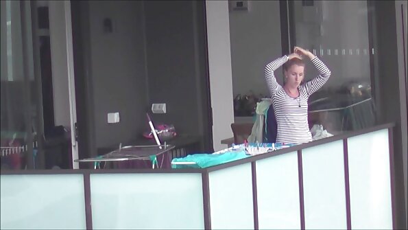 Ihastuttava tyttö tekee yksityisen videon rakastajansa kanssa