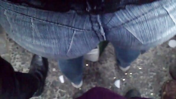 Yksi penis tekee ihmeitä kahdelle kuumalle naiselle Latinalaisesta Amerikasta