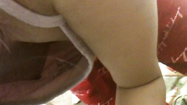 Povekas tatuoitu porno huorat imevät ja naida iso mulkku yhdessä