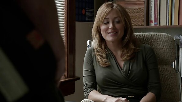 Aubrey Gold löytää valtavan kukko -seksin ilot