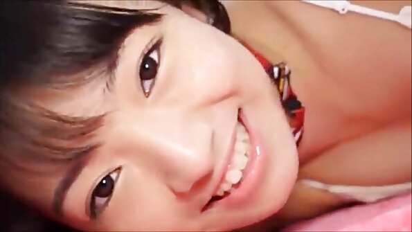 Ruskeaverikkö saa perseensä täynnä munaa ja siemennestettä