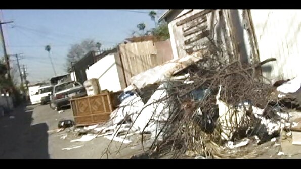 Thaimaalainen tyttö joutuu transsin kaltaiseen tilaan seksiä harrastettaessa