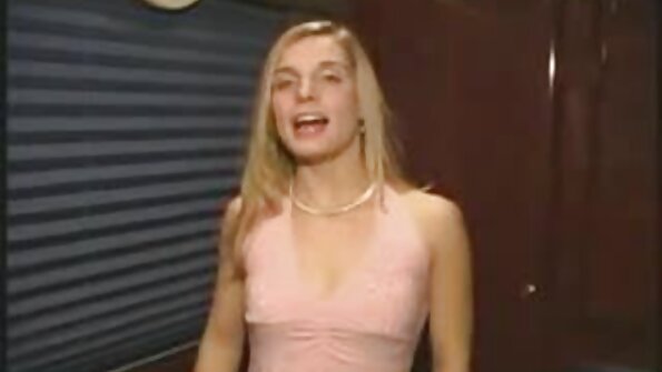 MILF: n emätin tutkitaan ja lävistetään lääkärin nyrkillä