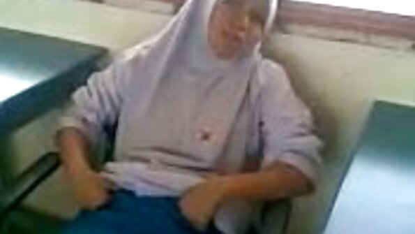 Seksikäs vartalo pornotähti Dillion Carter porattu kiva mulkku