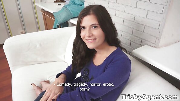 Hoikka teini on villi seksi oikeassa työssä