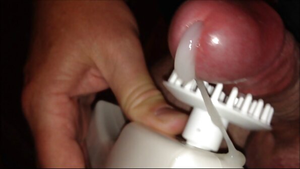 Foxy vauva Charlotte Cross on perseestä musta kaveri prinssi Yahshua