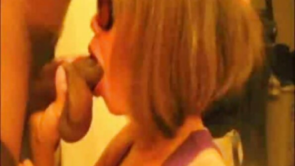 Kokenut kusipää tietää, miten naida ruskeaverikköä tyydyttääkseen hänet