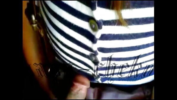 Hänen perse on tehty vitun ja hänen kasvonsa on tehty cumming